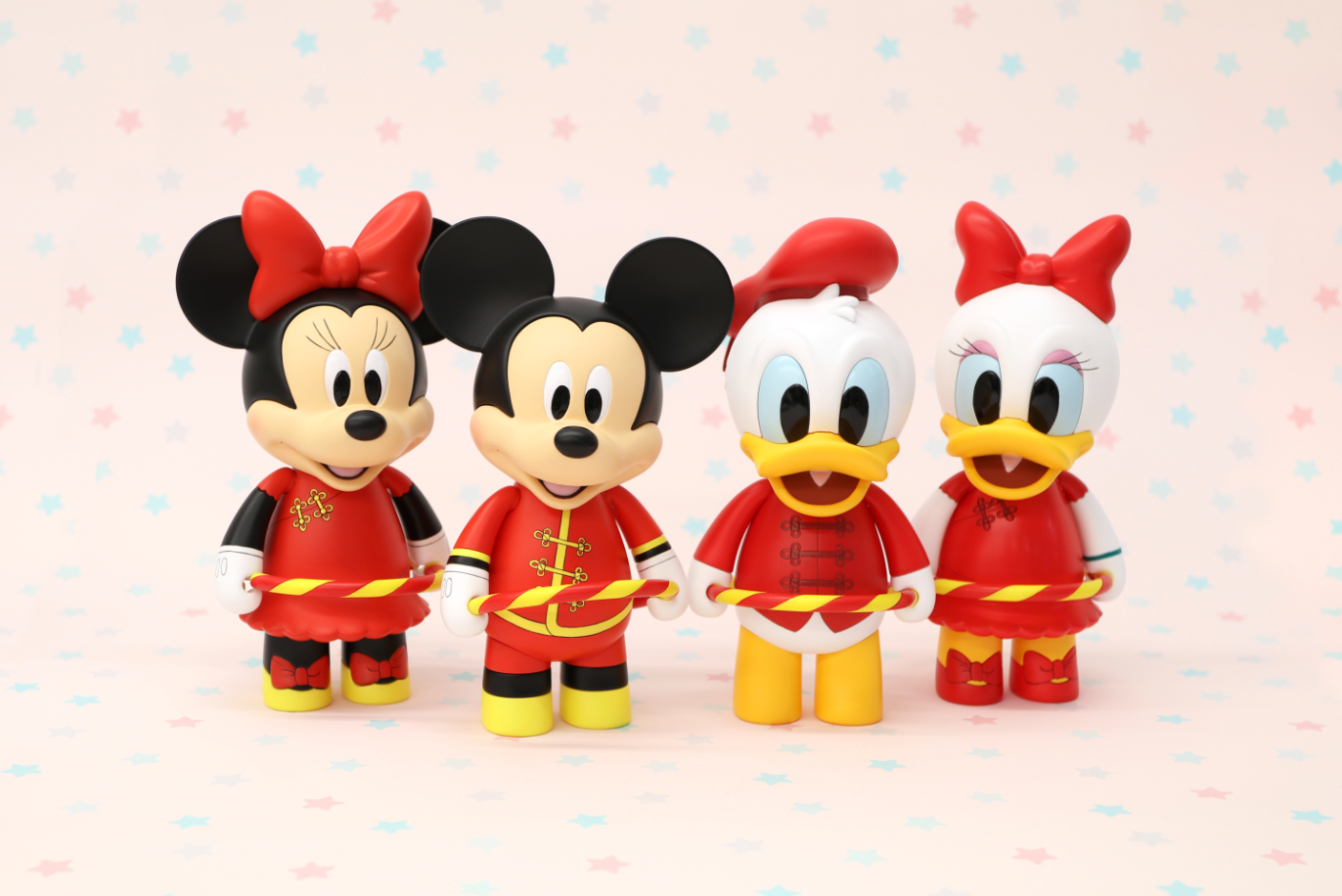 Hoopy Donald Duck (CNY Ver.) by Herocross - PLAYMAXX