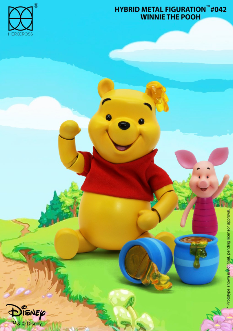 Winnie the Pooh by Herocross - PLAYMAXX