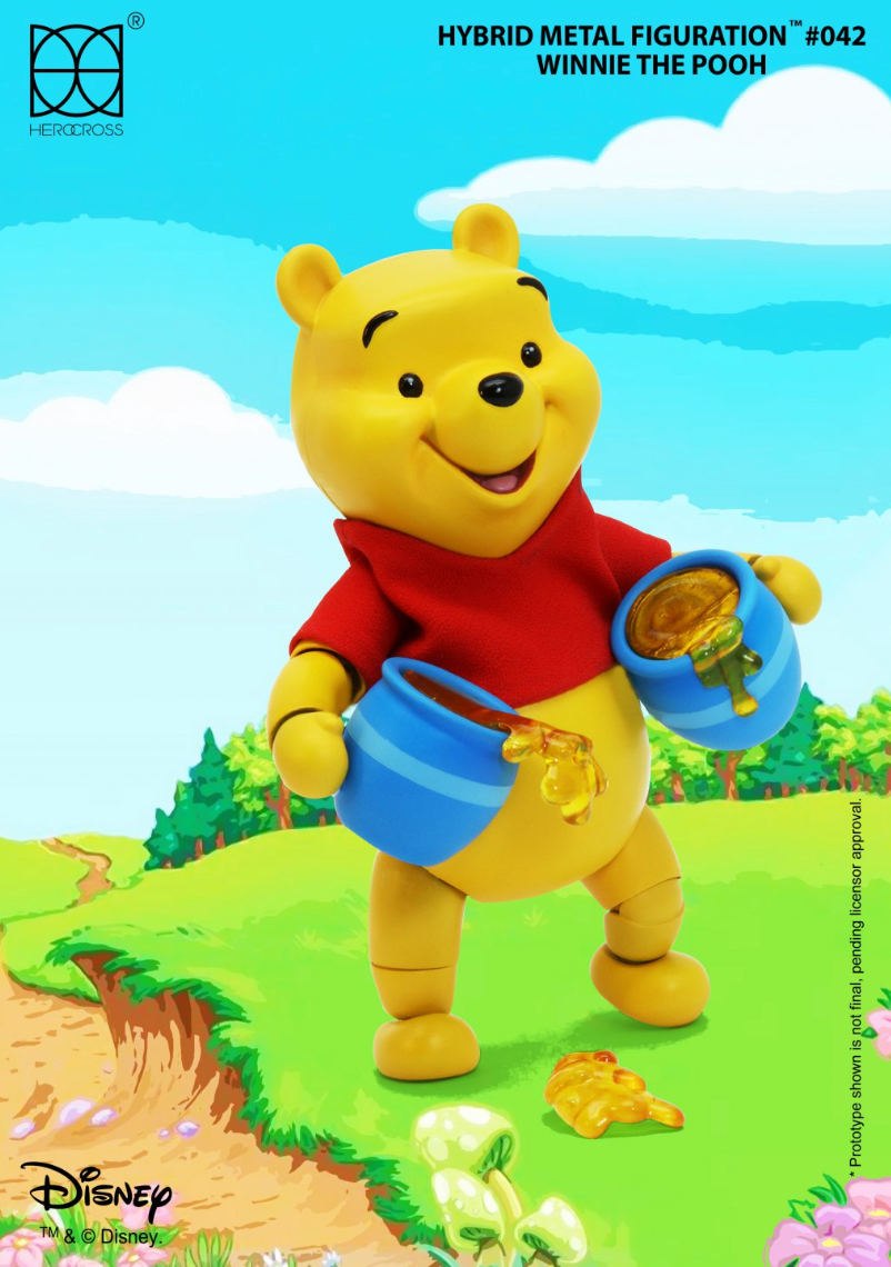 Winnie the Pooh by Herocross - PLAYMAXX